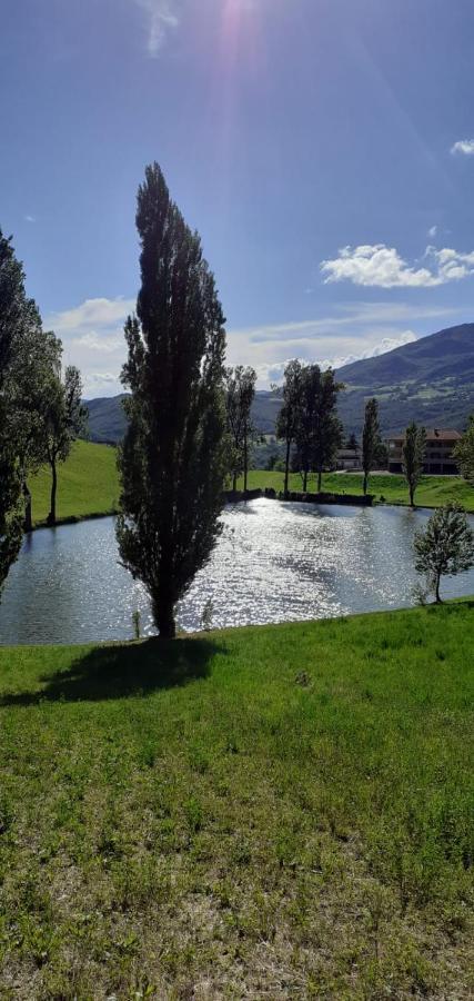 Appartamenti Cenni - Relais Su Lago Varsi المظهر الخارجي الصورة